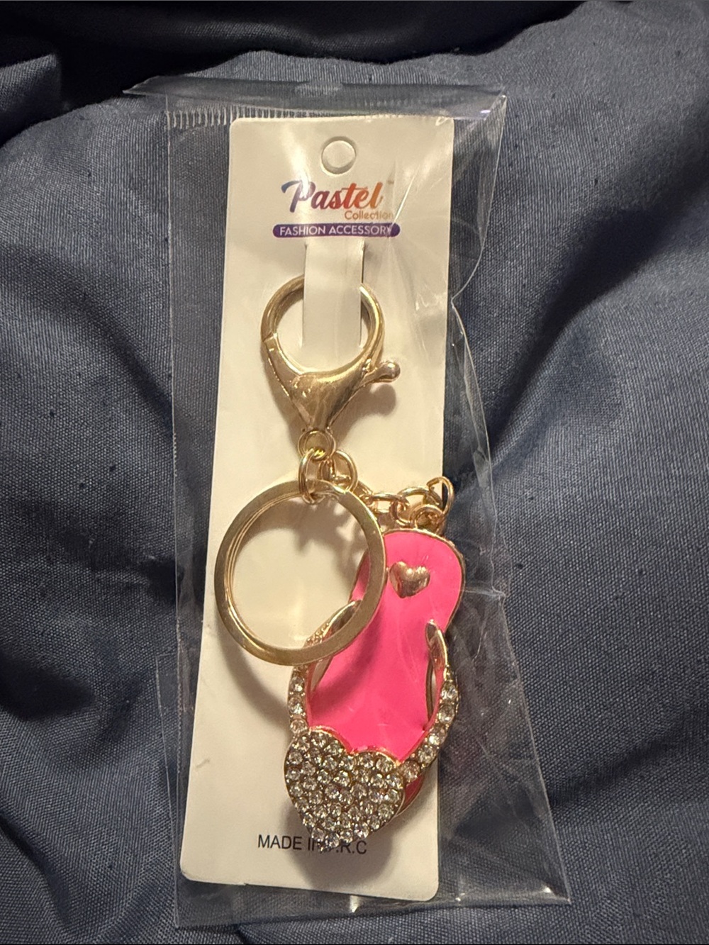 Pink Rhinestone Flip-Flop Key & Card Holder Keychain